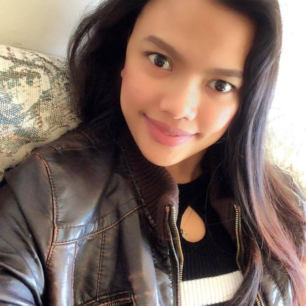 Meet your Posher, Carmela nicole